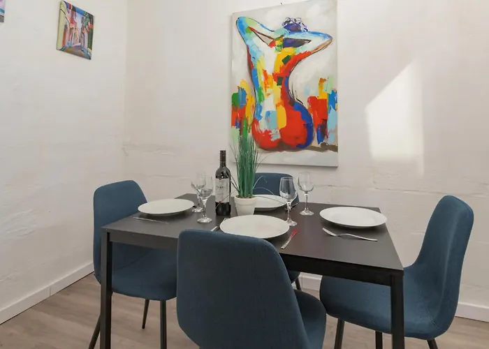Stylish 2 Bedroom Centre With Terrace And Views * Valletta